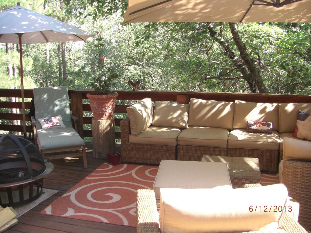 The Cub Inn B&B Гроувланд Екстериор снимка